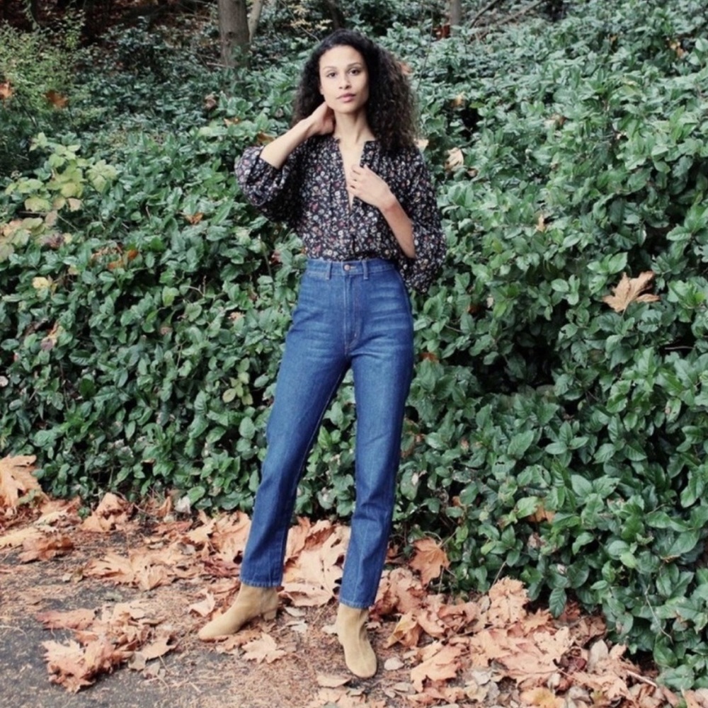 Doen High-Rise Straight-Leg Jeans in Medium Blue